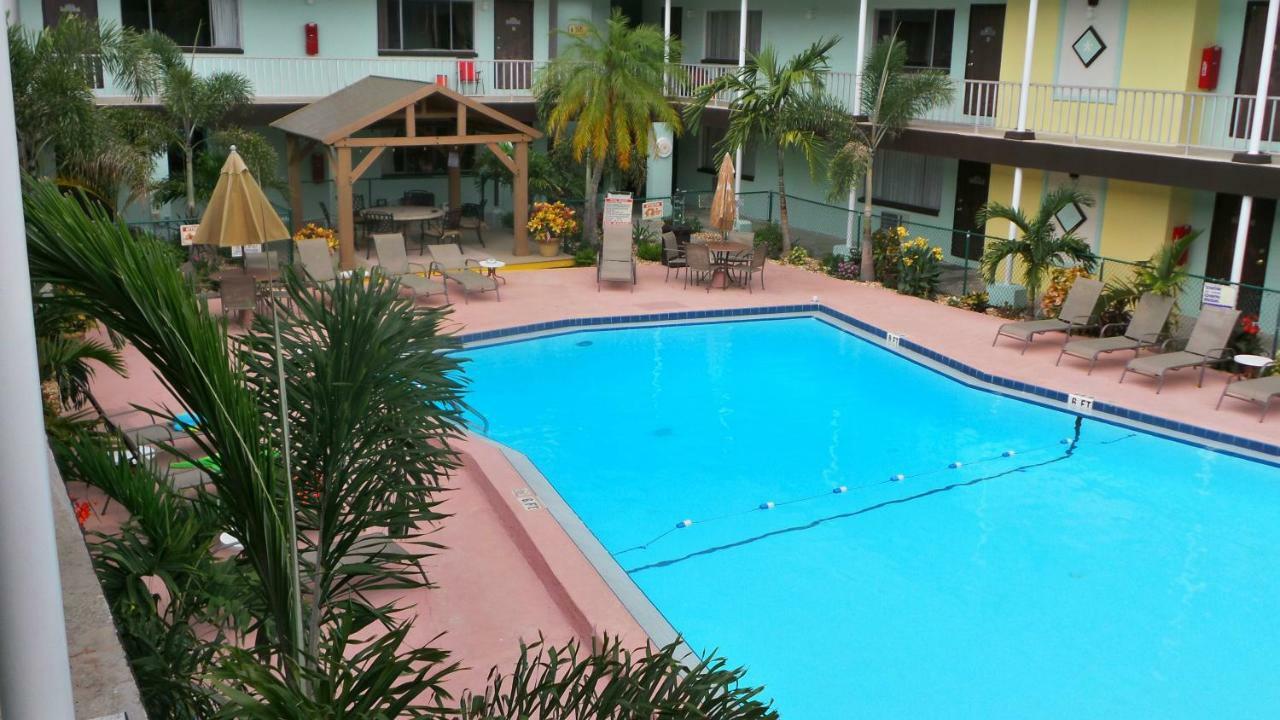 Island House Resort Hotel St. Pete Beach Luaran gambar